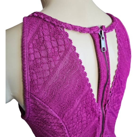 Free People Missed Connections Fit and Flare Mini Dress Fuchsia Crochet Lace 8 - Picture 4 of 7
